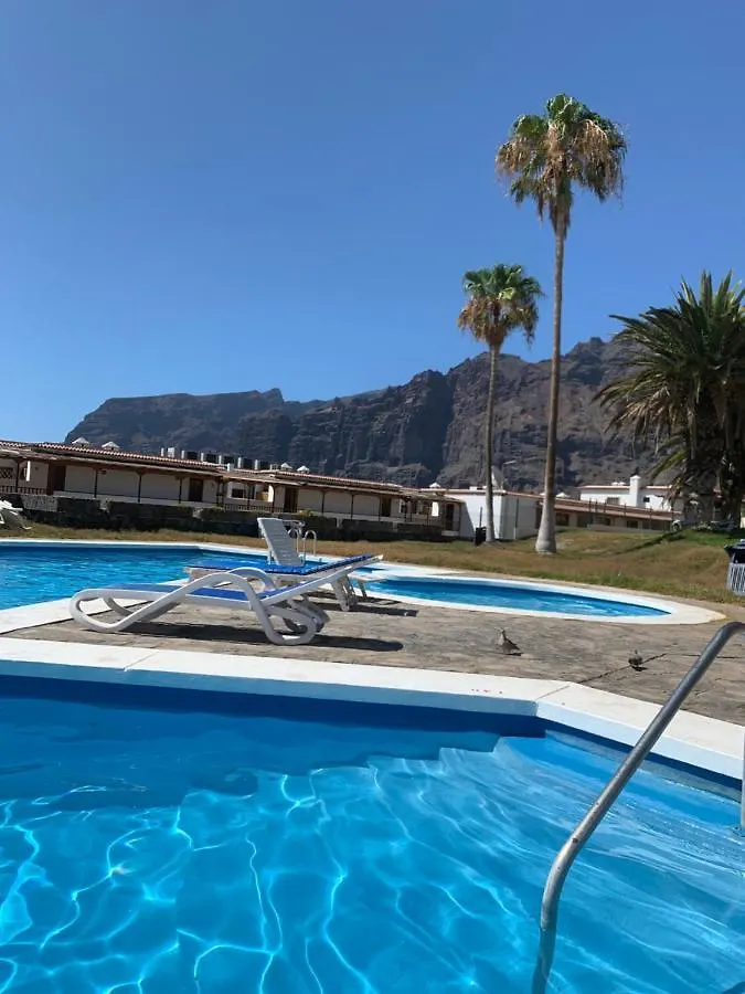 Tamara Komplex: Oceanfront Oasis with Pool in Los Gigantes Acantilado de los Gigantes Spain
