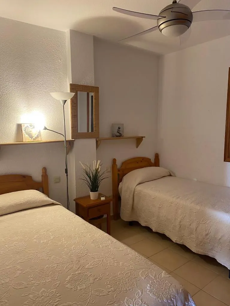 Tamara Komplex: Oceanfront Oasis with Pool in Los Gigantes Acantilado de los Gigantes Apartment